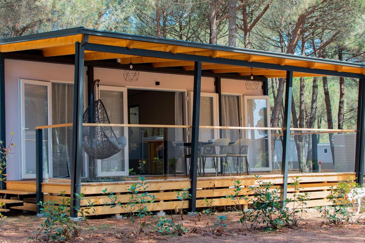 Lux camp - mobile homes in Bi village Fažana Extérieur photo