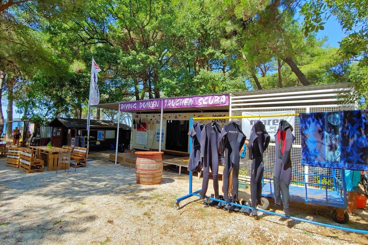 Lux camp - mobile homes in Bi village Fažana Extérieur photo