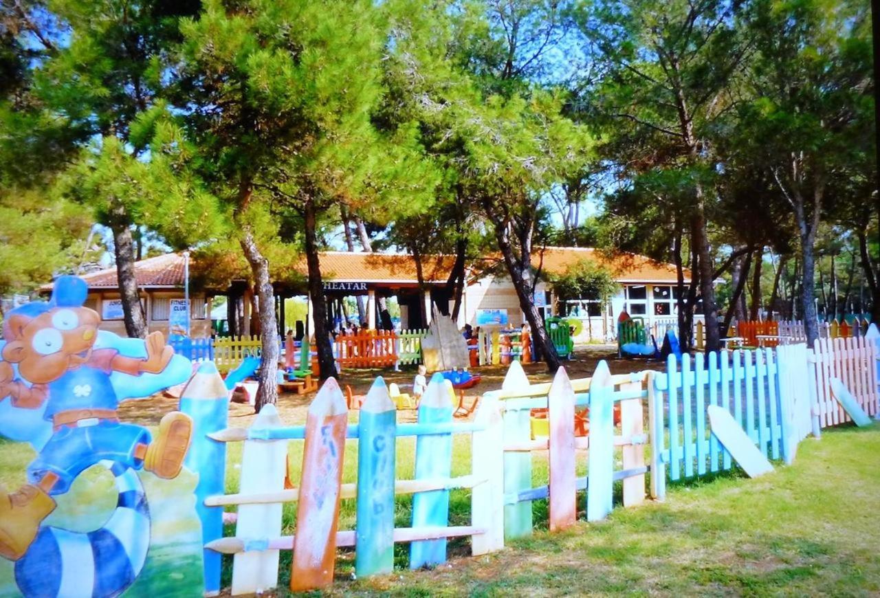 Lux camp - mobile homes in Bi village Fažana Extérieur photo